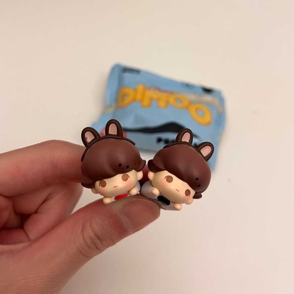 Popmart Pop Bean Dimoo World x Disney Classic Series